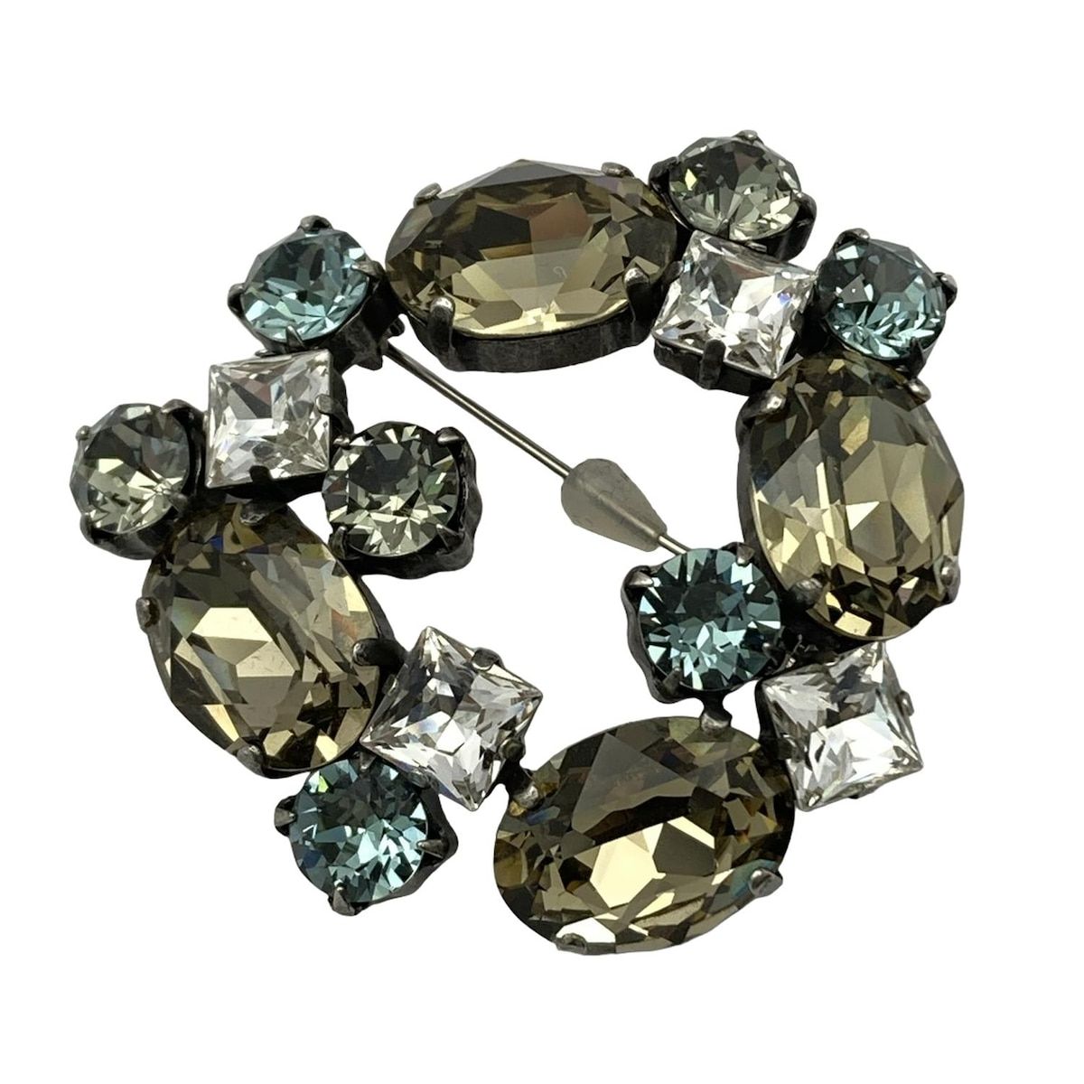 26645 Brooch 