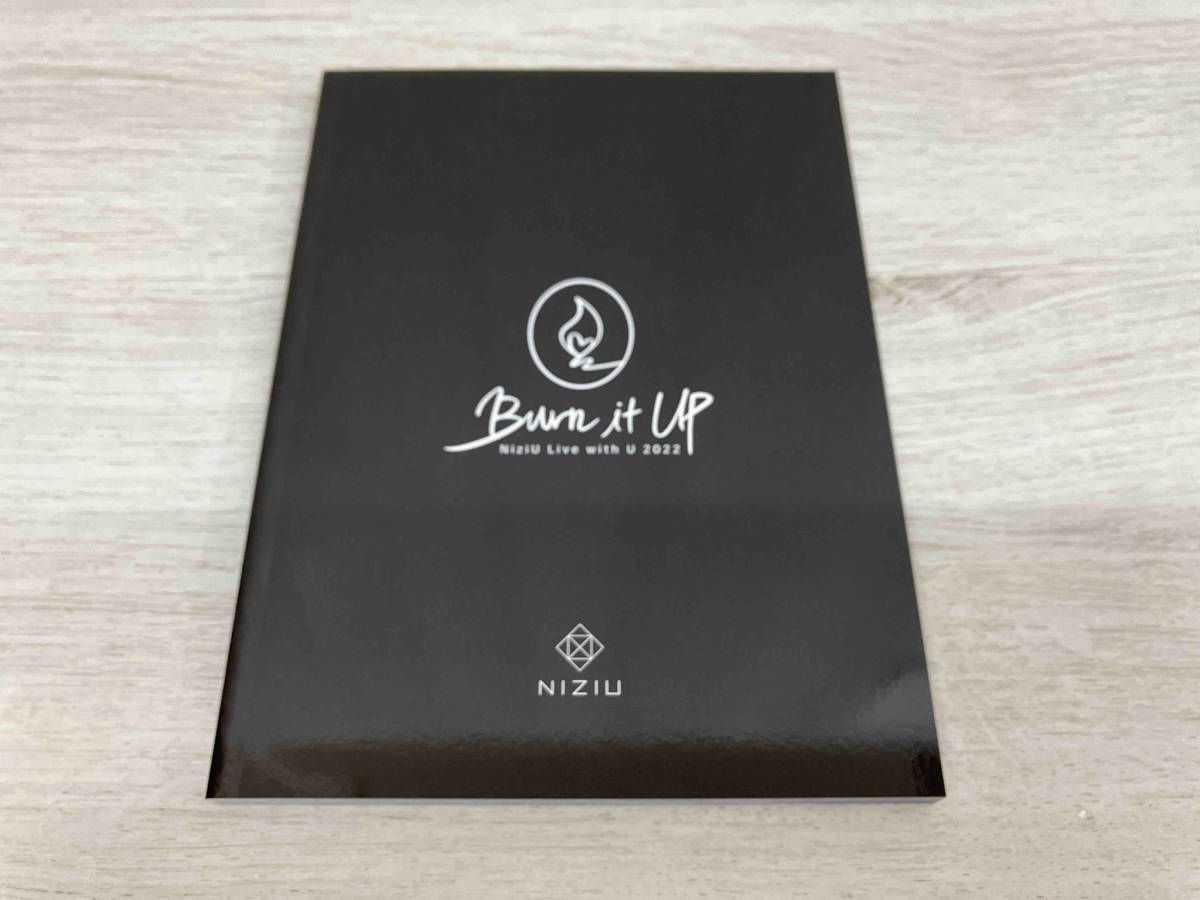 NiziU Live with U 2022 'Burn it Up' in TOKYO DOME(完全生産