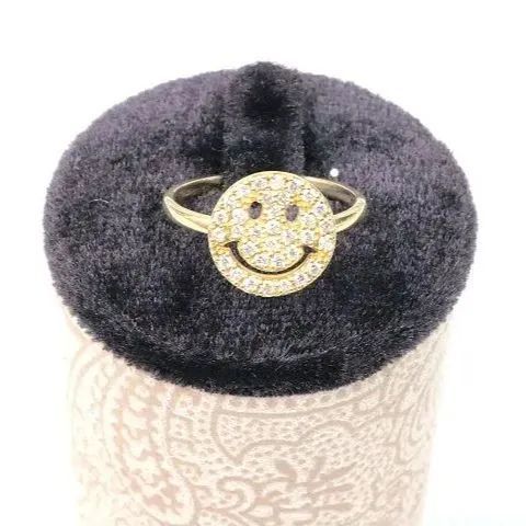 オリジナルジュエリー K18WG/D0.26ct スマイル ダイヤモンドリング