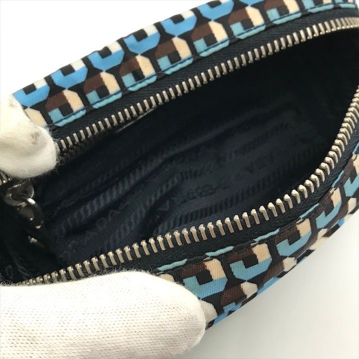美品 PRADA プラダ 三角ロゴ プレート ナイロン ポーチ 小物入れ