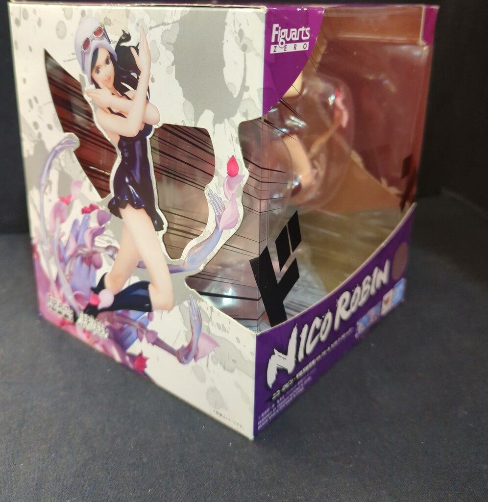 バンダイ フィギュアーツZERO ニコ・ロビン -千紫万紅花畑(ミル