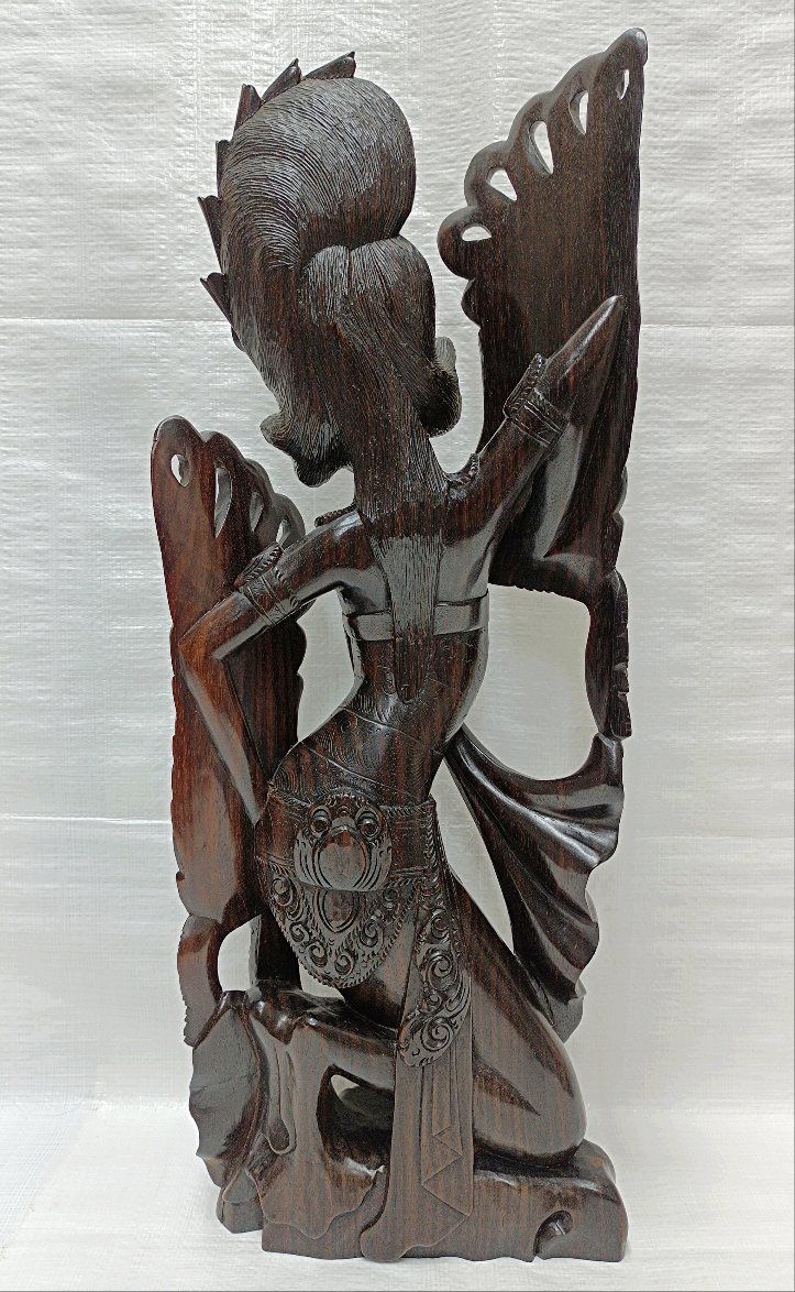 バリ島 縞黒檀製木彫り 女神舞踊彫刻置物 高さ53cm 極上品 - メルカリ
