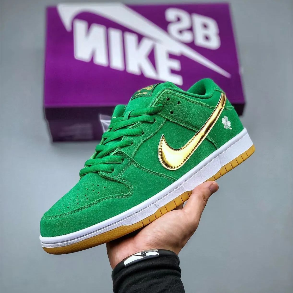 Nike SB Dunk Low 