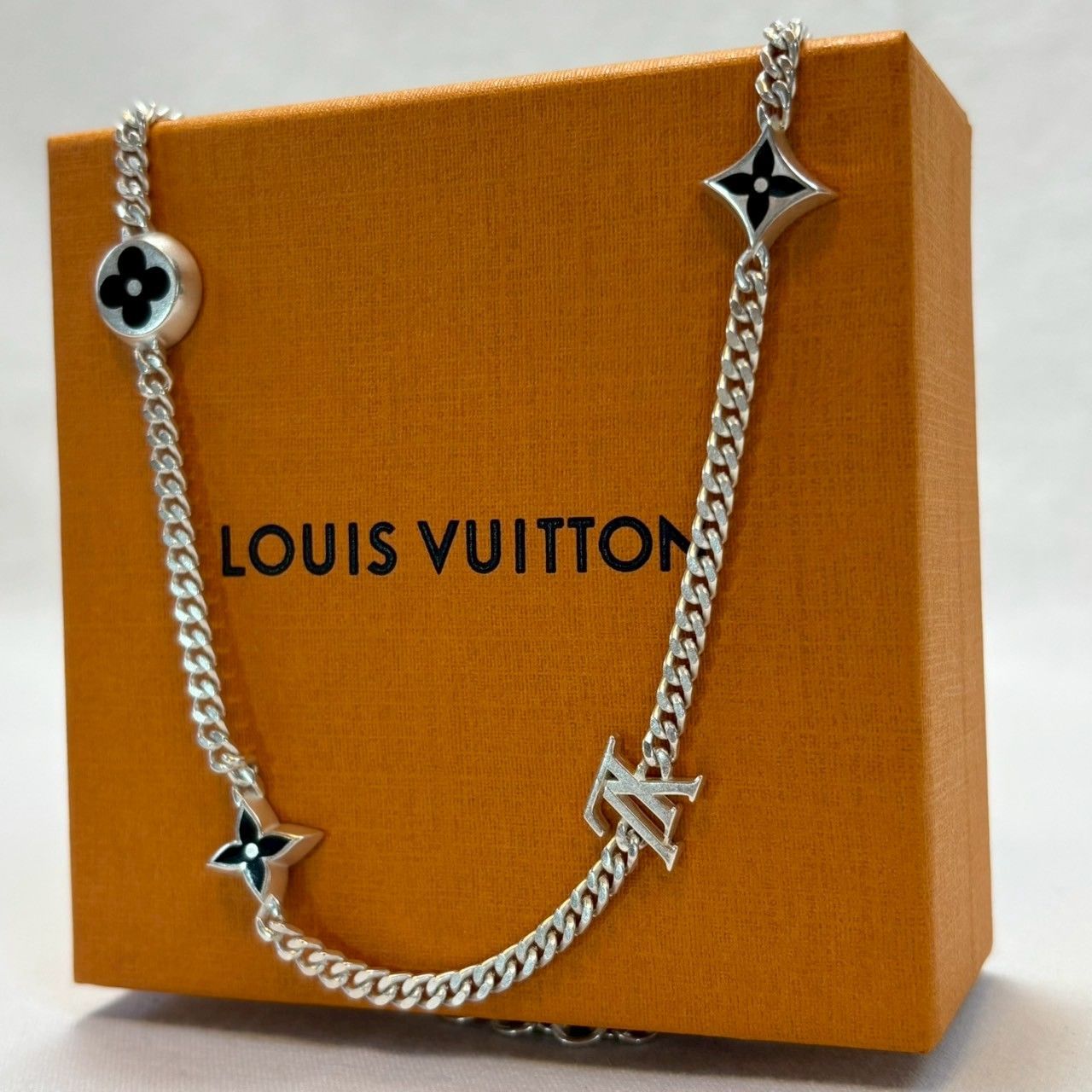 正規品・箱付き】LOUIS/VUITTON/LVスパイク ネックレス/MO1717