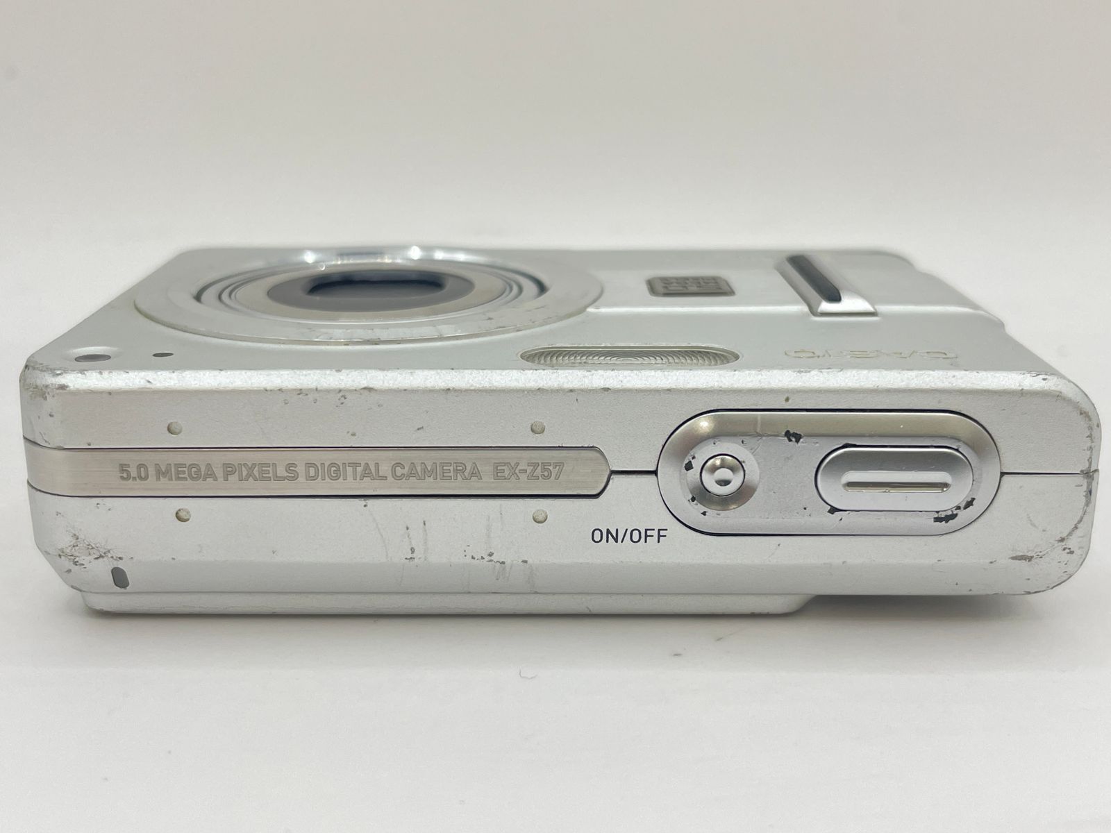 カシオ エクシリム ex-z57 ケース無し 現品のみ 稼働品 カシオ ex-z57