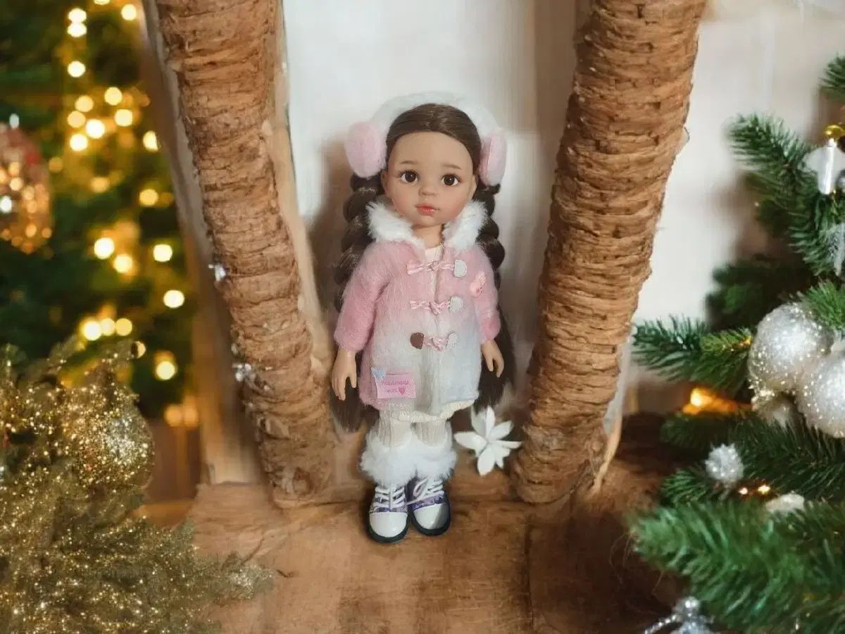 PAOLA REINA リーペインティング ぬいぐるみ