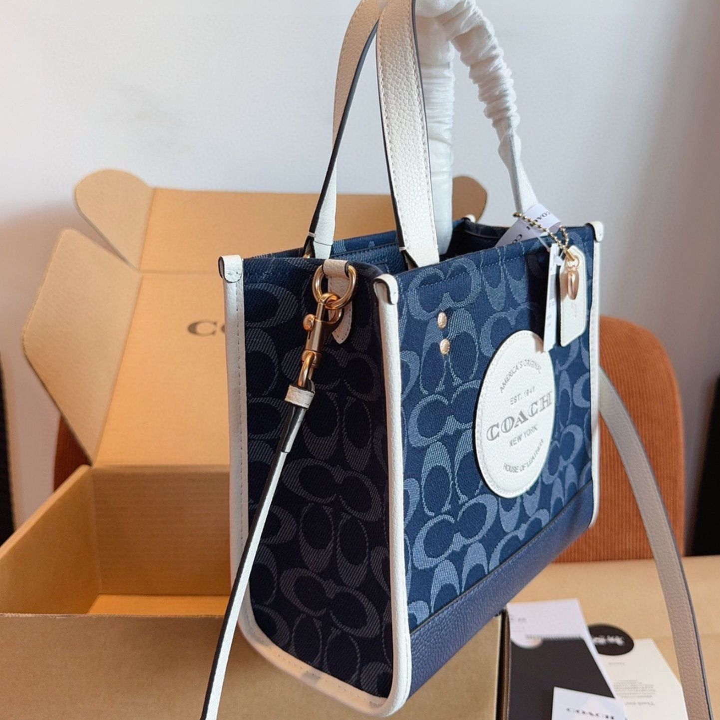 コーチトートバッグ COACHハンドバッグ C5638 デニム ショルダーバッグ コーチ/COACH バッグ C5638 デニムトートバッグ ショルダーバッグ