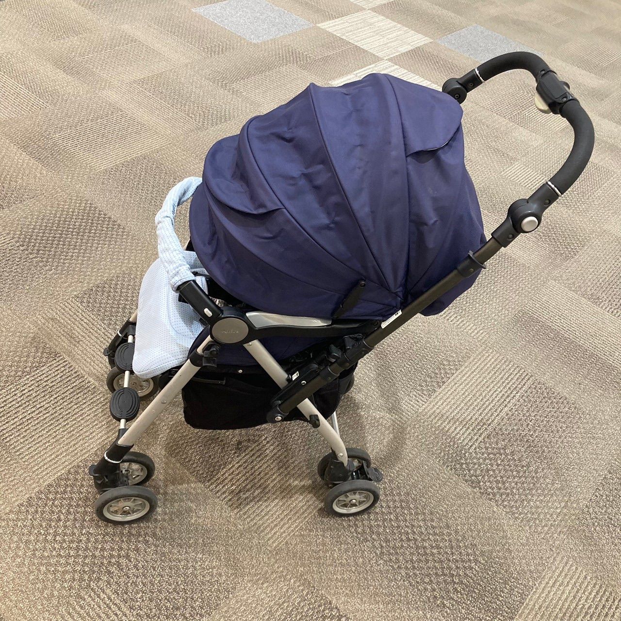 値下げしました！！美品！！アップリカベビーカー ソラリア