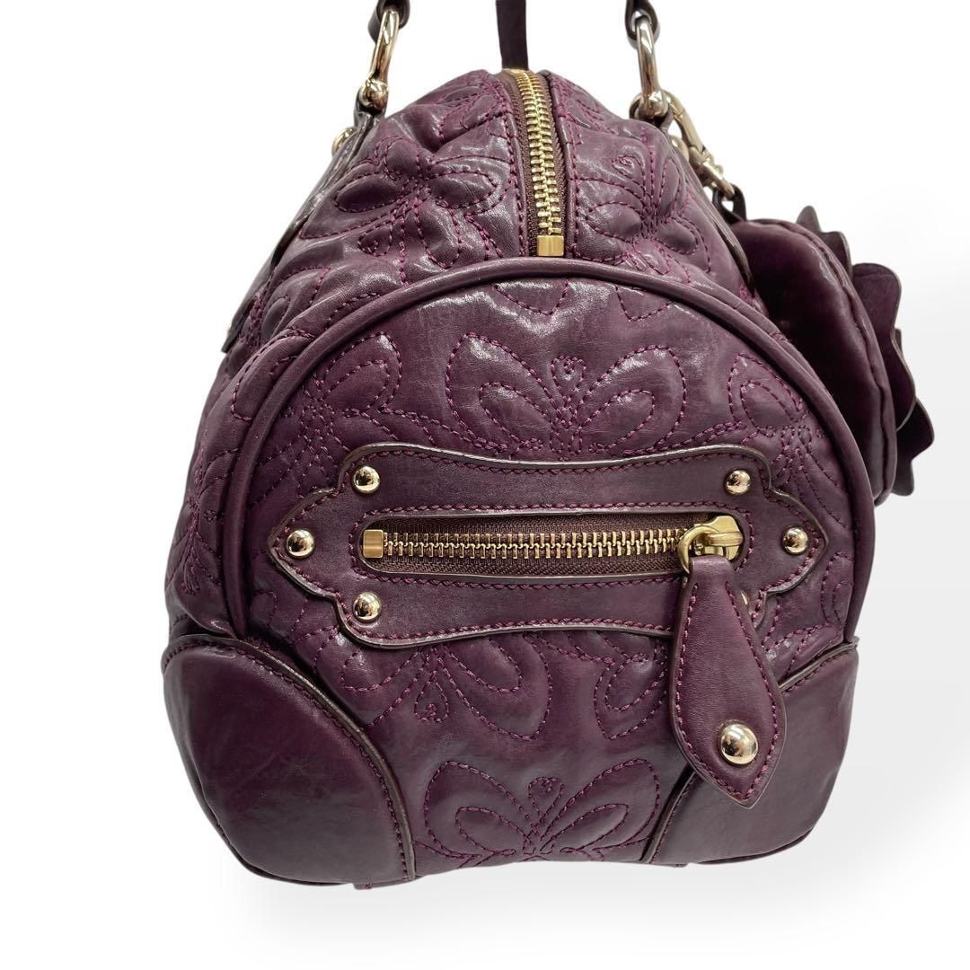 極美品 ANNA SUI アナスイ ボストン トートバッグ チャーム付き 極美品✨ANNA SUI トートバッグ チャーム付き A4可 黒 肩掛け