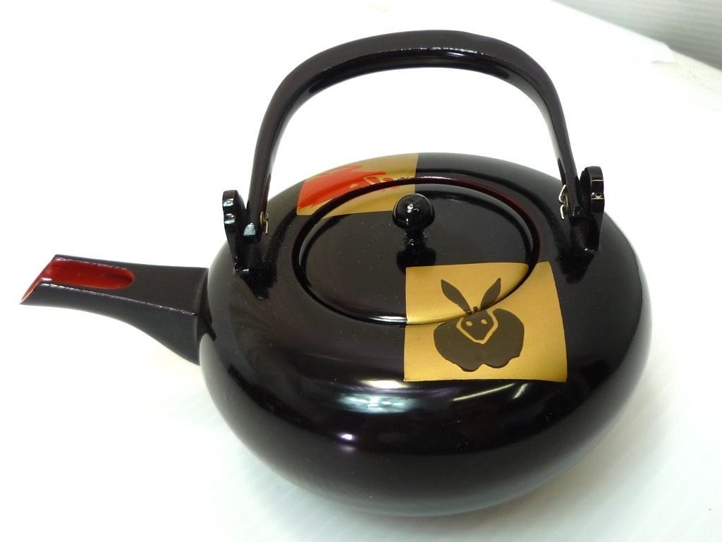 新品 会津塗 松庵 屠蘇器 朋張 四つ揃 金銀蒔絵 認証番号AY-036 箱入 楽天市場】お屠蘇セット おしゃれ 日本製 国産 会津漆器 四ツ揃
