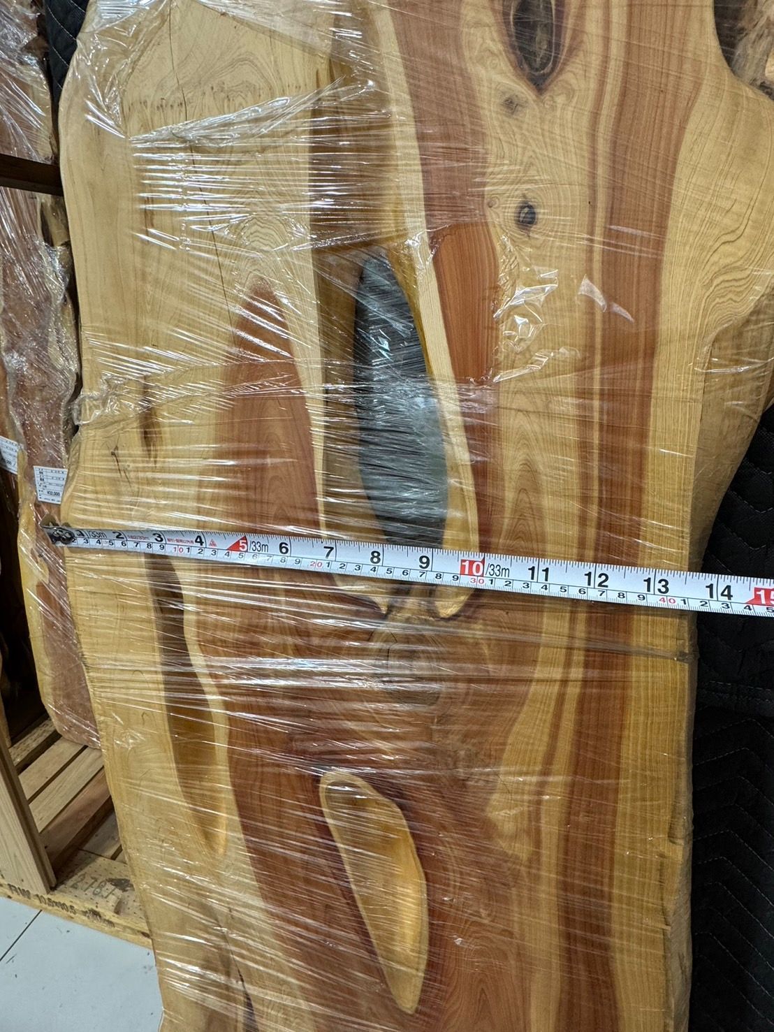 【Kirhtotoさま専用】天然木　伊吹　イブキ　一枚板　未加工　木工　DIY　直接引き取り可能　むくもりショップ　3604