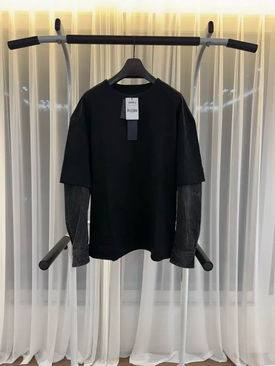 Juun.J(ジュンジェイ) デニム レイヤード スリーブ 黒 パーカー s  