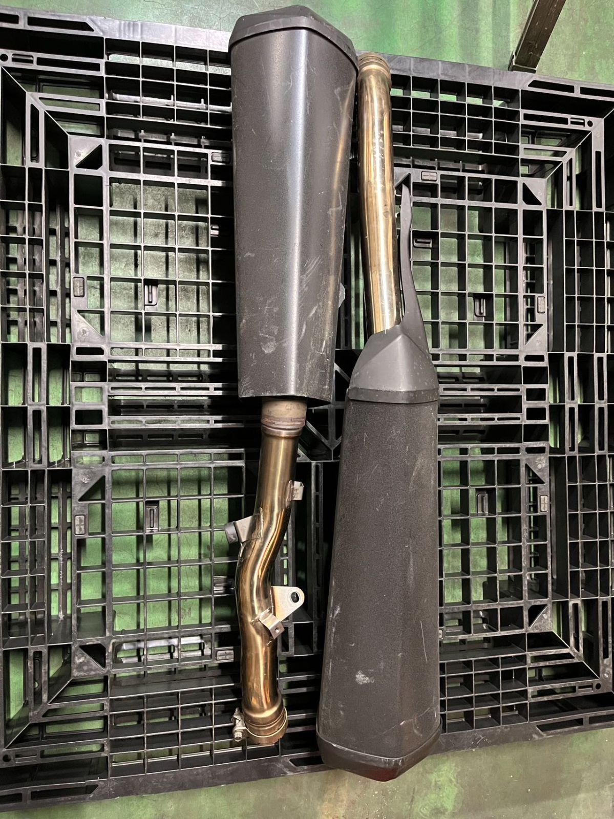 インフィニティFX35(S51) 純正サスペンション 【公式通販