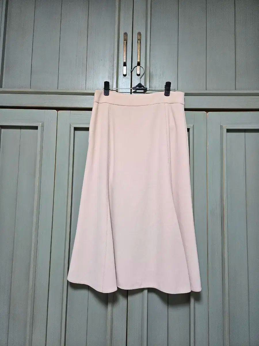 スカート スーツ