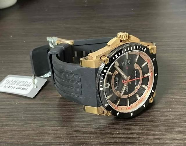 Used品／Bulova ブローバ 腕時計 クォーツ 98B152 BULOVA(ブローバ