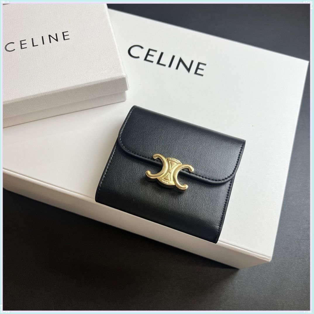 CELINE  スモール トリオンフ  フラップ  ウォレット