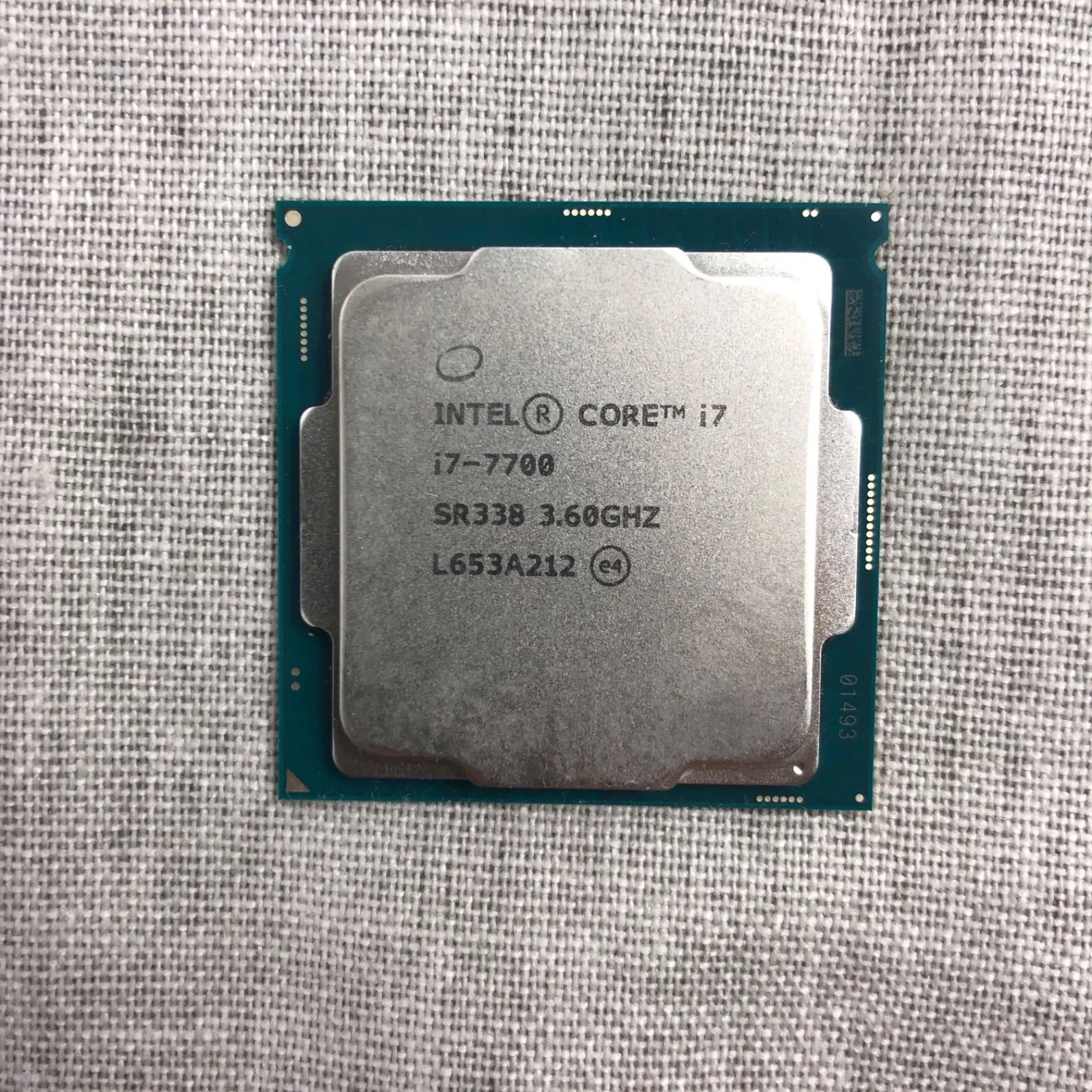 Core i7-9700 BIOS確認済 Intel Core i7-9700E Specs | TechPowerUp CPU Database