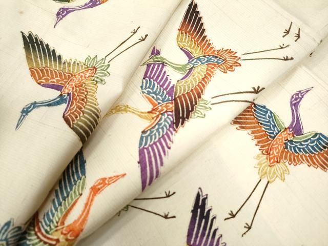 平和屋着物●上質な小紋　紬地　型染め　飛鶴文　正絹　逸品　CAAW8271yc 平和屋着物○上質な小紋 紬地 型染め 飛鶴文 正絹 逸品 CAAW8271yc