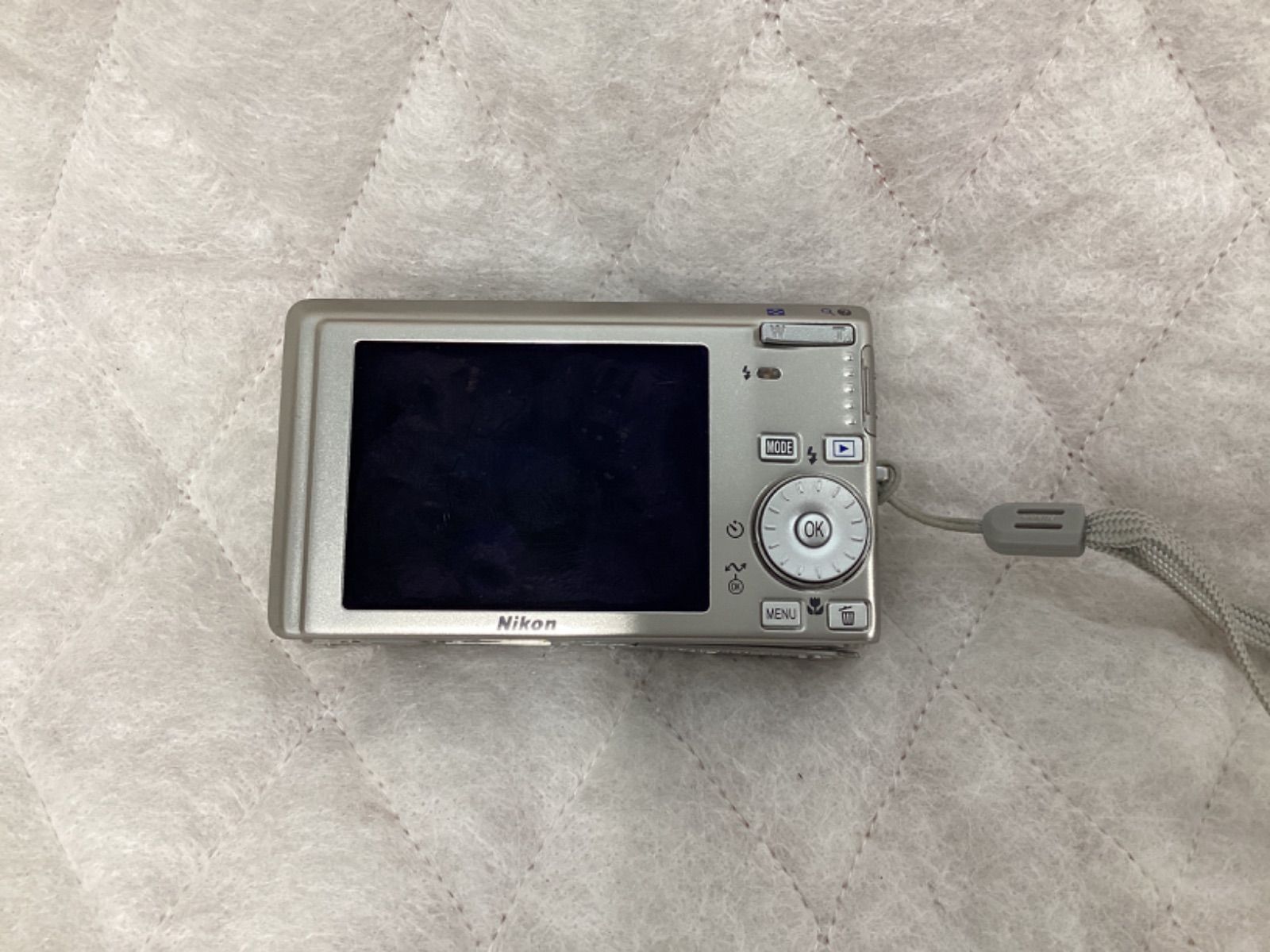 Nikon COOLPIX S510 シルバー Nikon COOLPIX S510 シルバー