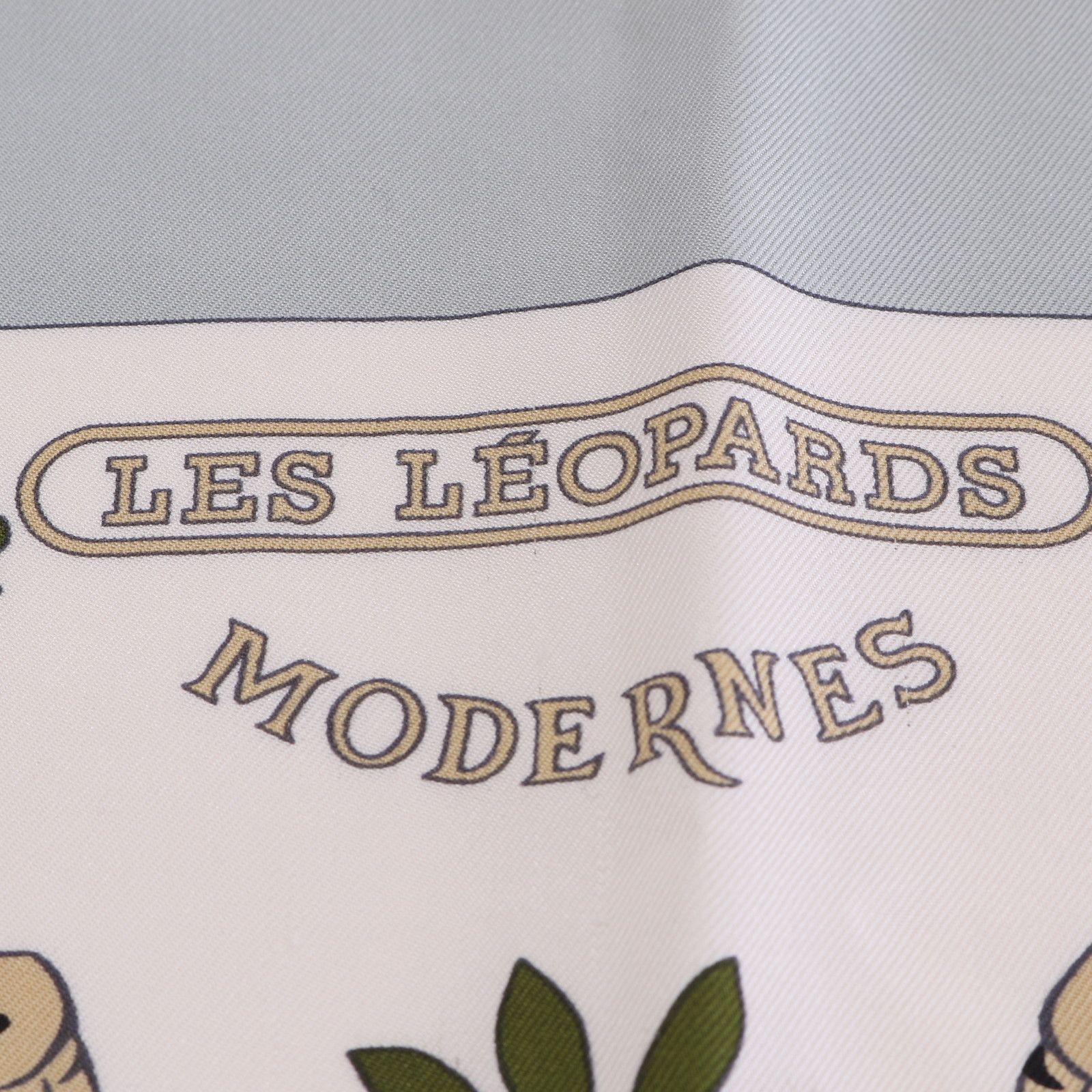 美品 エルメス タグあり LES LEOPARDS MODERNES モダンなレオパード