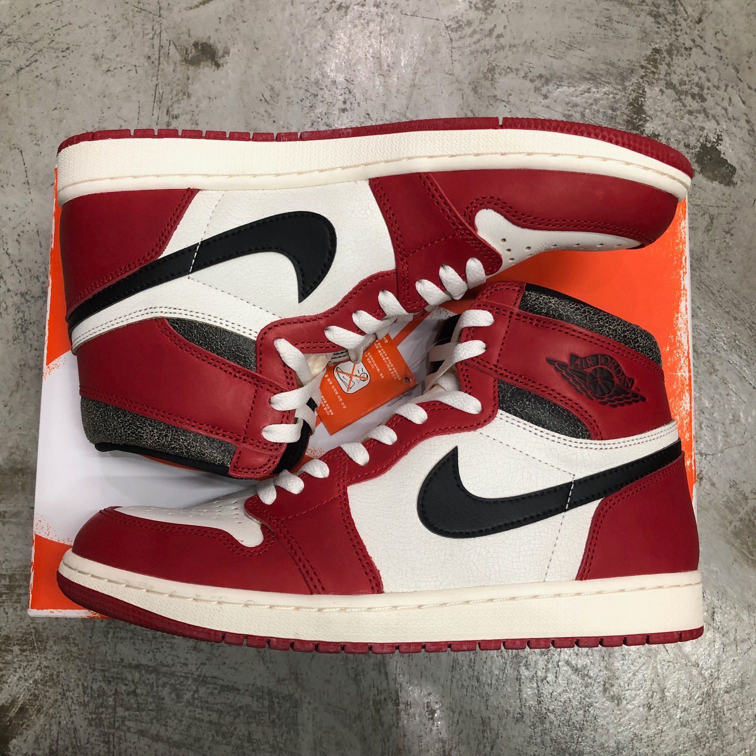 NIKE AIR JORDAN 1 RETRO HIGH OG CHICAGO LOST & FOUND ナイキ エア 