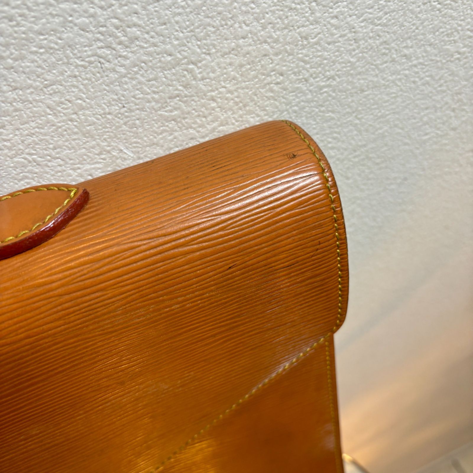 ΩNA3464 上品！ LOUIS VUITTON ルイヴィトン エピ セルヴィエット 