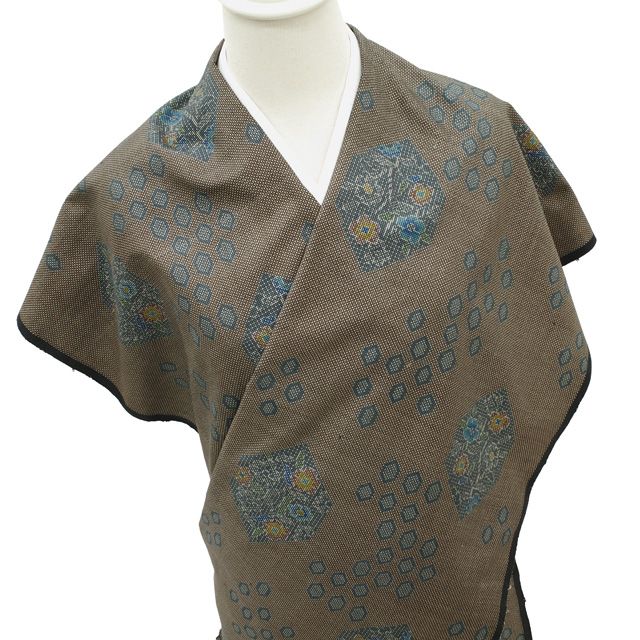 新古品】 すごい値！ 本場奄美大島紬 反物 着物 着尺 正絹 7