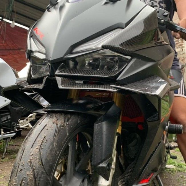 S1000RRスタイル