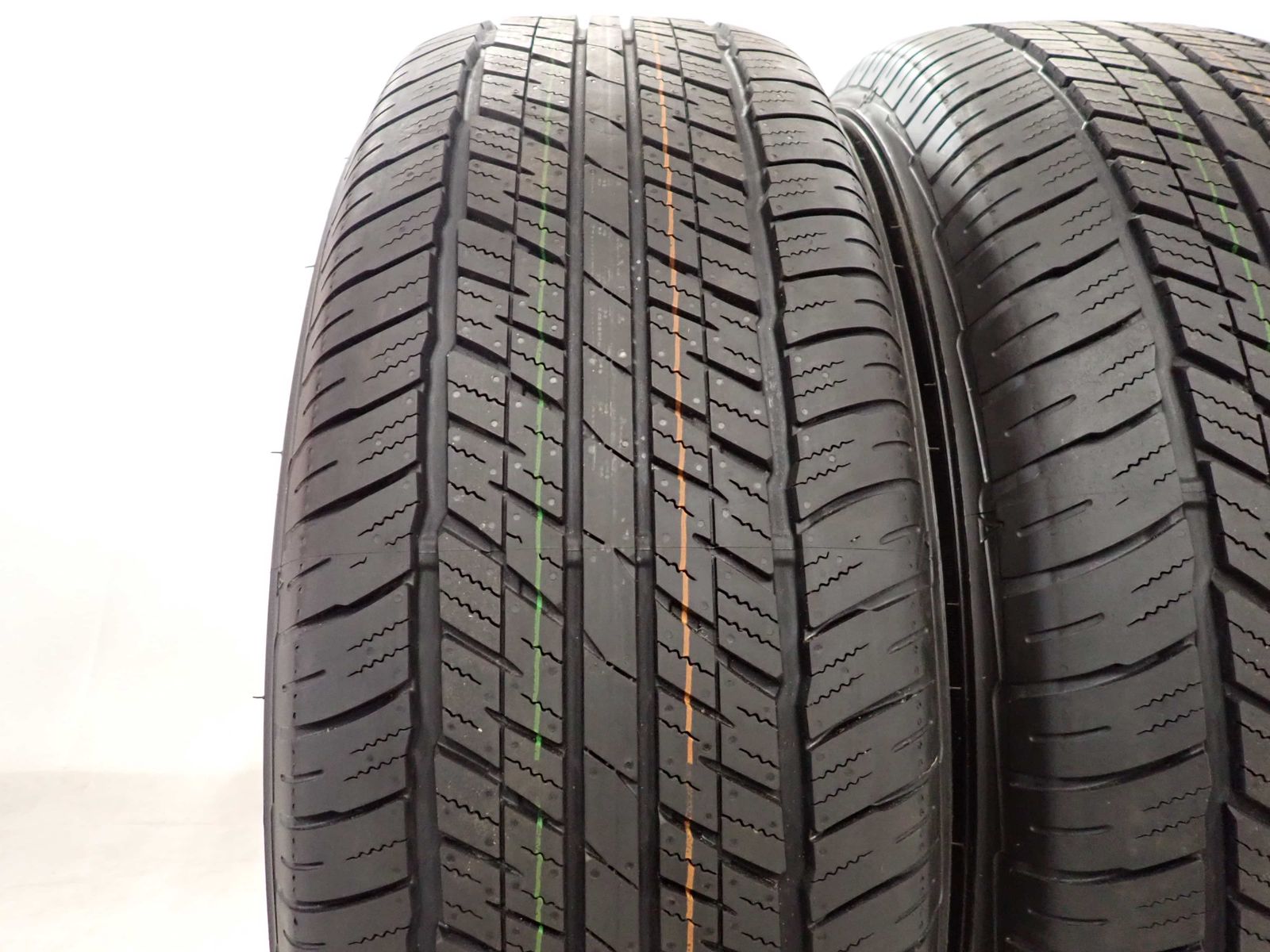 265|65R18