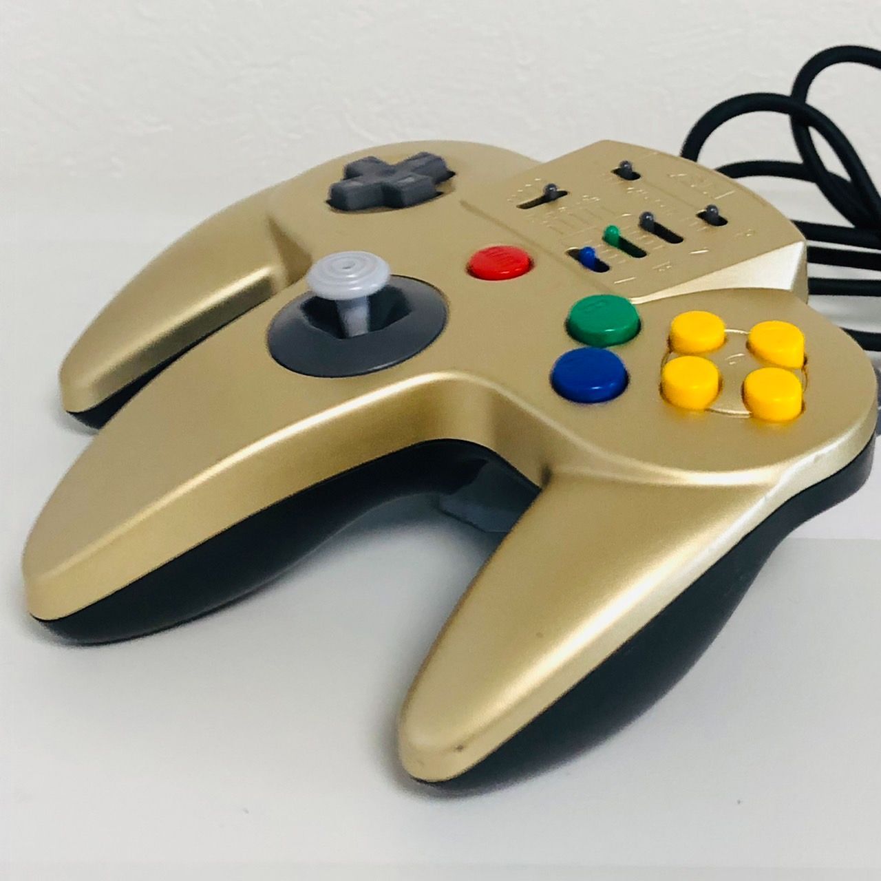 任天堂64 コントローラー アスキーパッド ゴールド 動作確認済み 