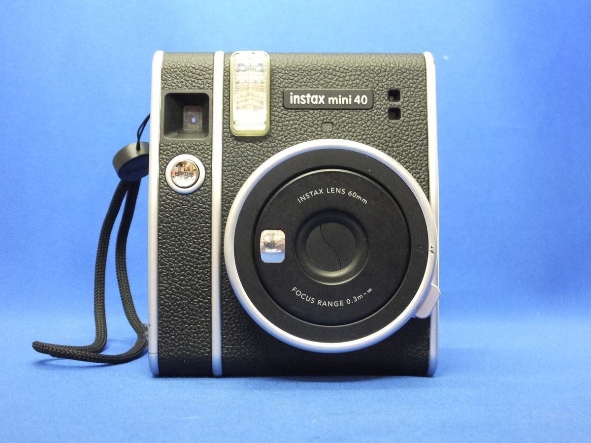 並品 フジフイルム インスタントカメラ instax mini 40 チェキ