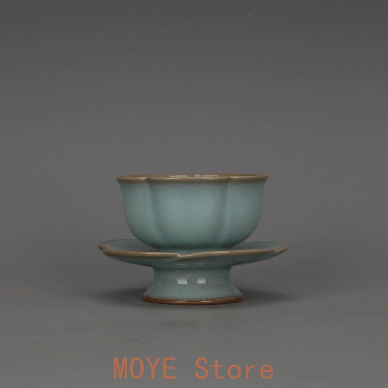 宋汝窯天青釉開片瓜稜蓮葉口梅花杯 景徳鎮 陶磁器 装飾品 現代工芸品美術品 置物 宋汝窯天青釉開片瓜稜蓮葉口梅花杯 景徳鎮 陶磁器 装飾品 現代工芸品
