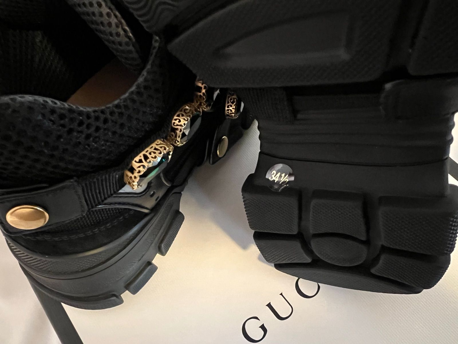 新品未使用 GUCCI フラッシュトレッククリスタルスニーカー bak.unimed