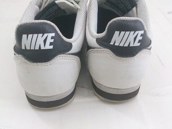 ◇ NIKE 807471-101 CLASSIC CORTEZ クラシック コルテッツ スニーカー サイズ23ｃｍ ホワイト ブラック レディース P  【1210190000950】