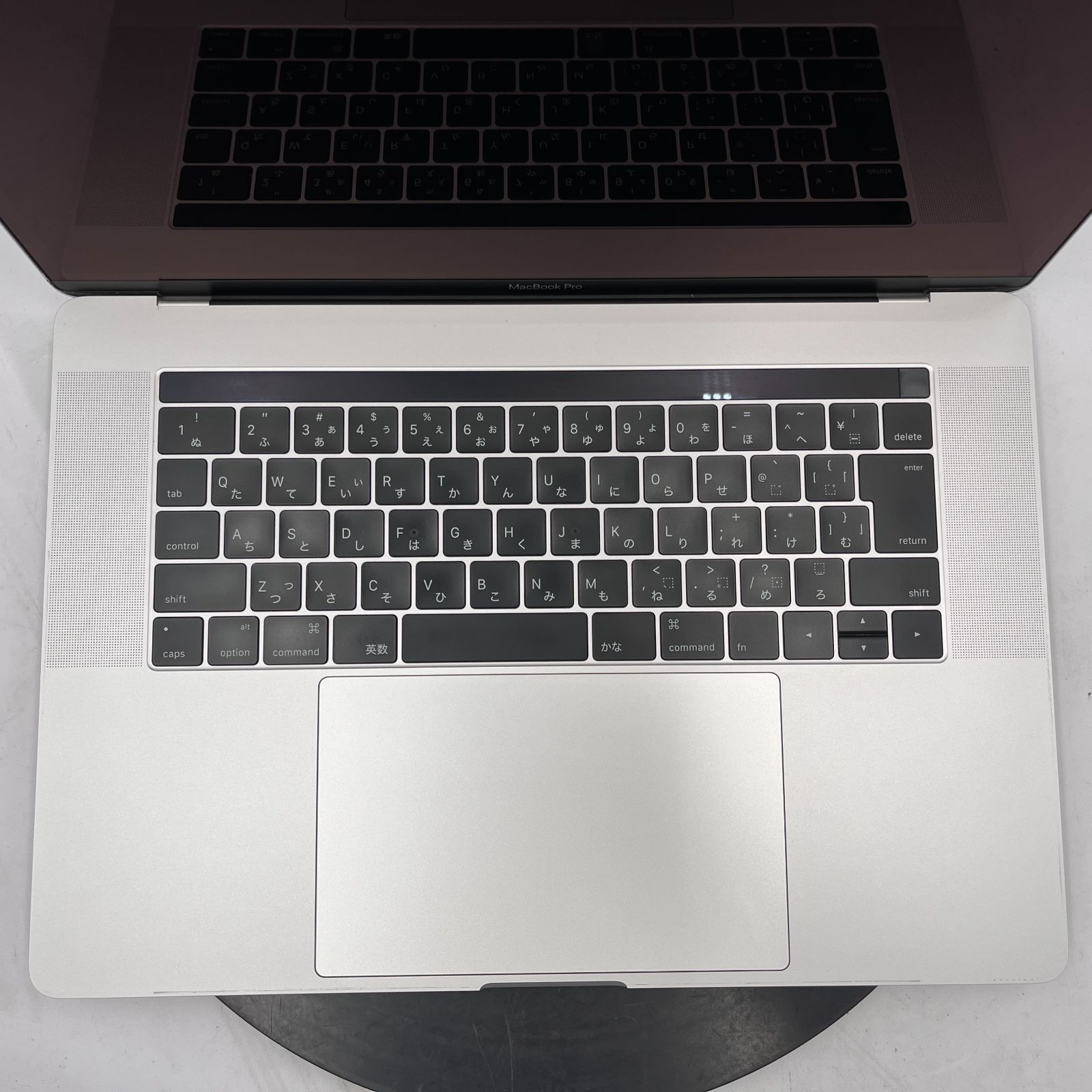 起動× Apple MacBook Pro 15-inch 2016 シルバー 不明 15.4インチ OS無し ノートパソコン RM 243