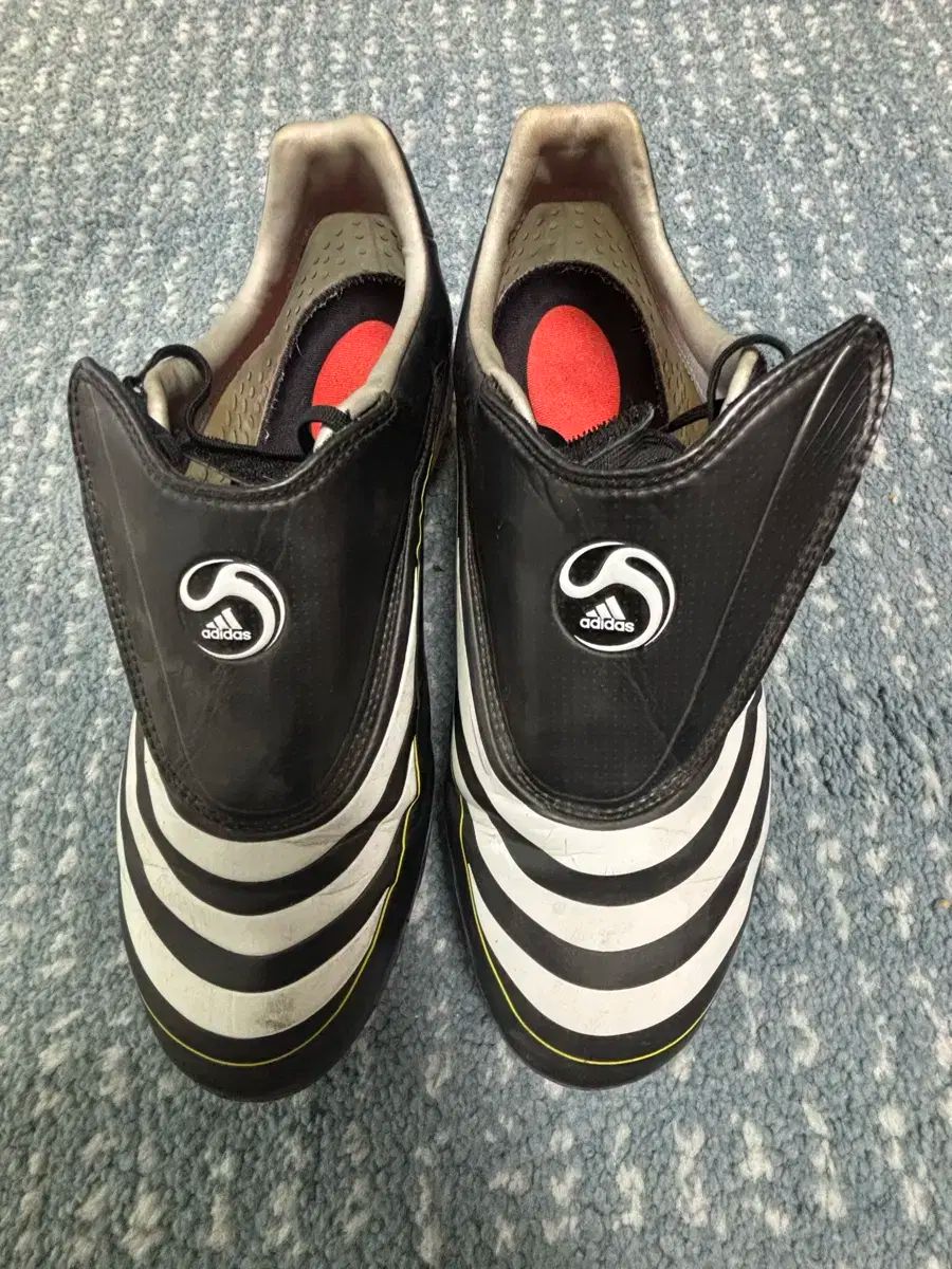 adidas アディダス F50 チューネット