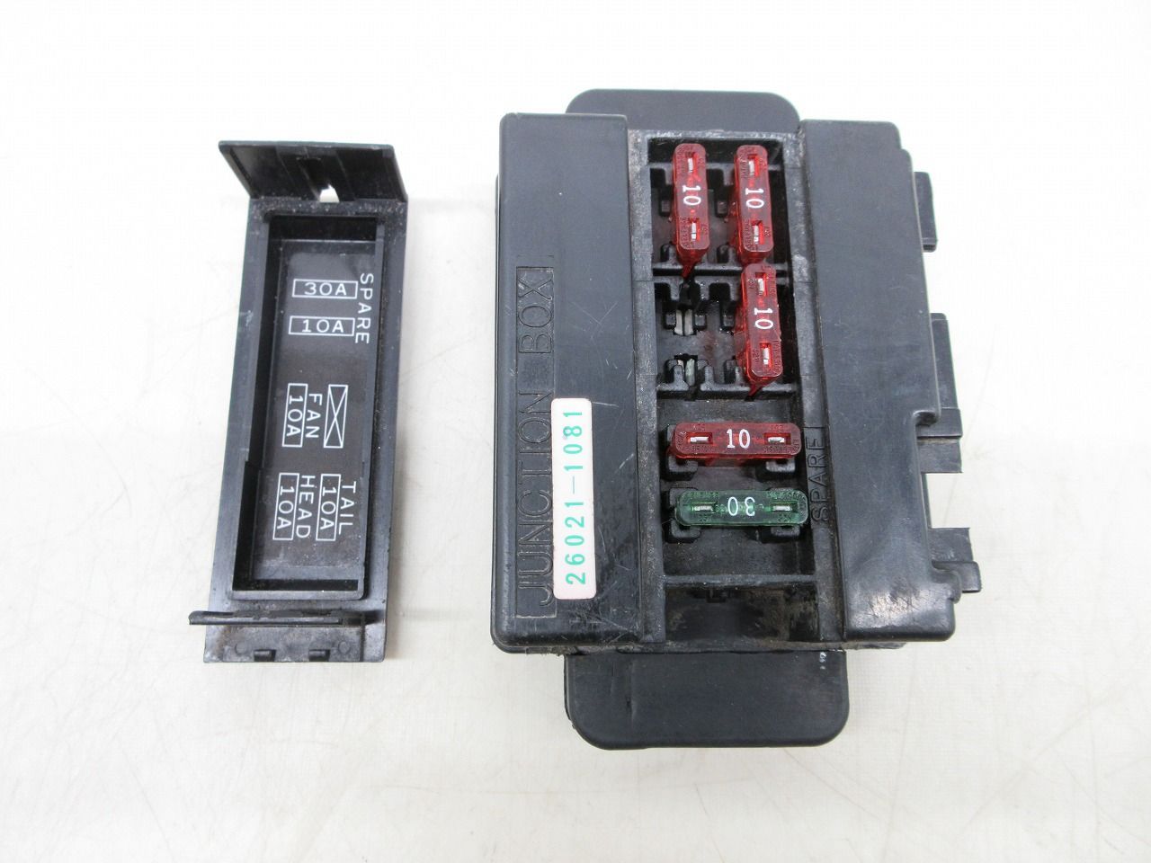 巴 日和 専用ページ バルカン400 ヒューズボックス 中古バイク部品 0708K14-41