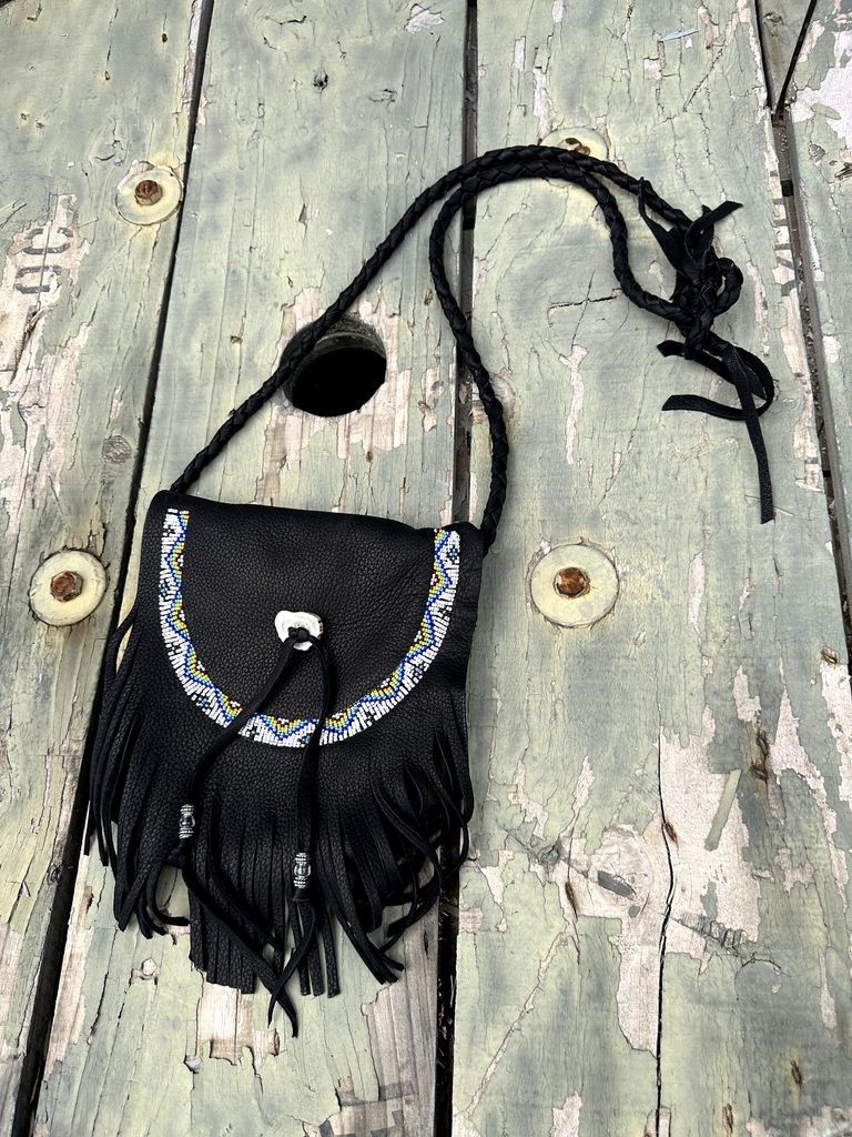 Charles Fast Horseインディアンビーズメディシンバッグ*3* Charles