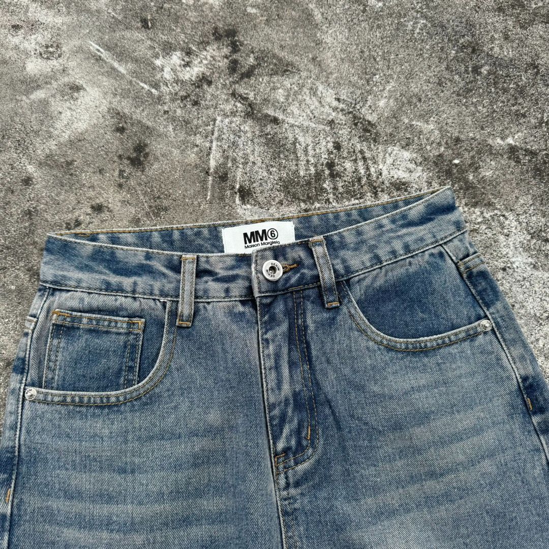 今日特価】Maison Margiela MM6 ポケット刺繍ジーンズ - メルカリ