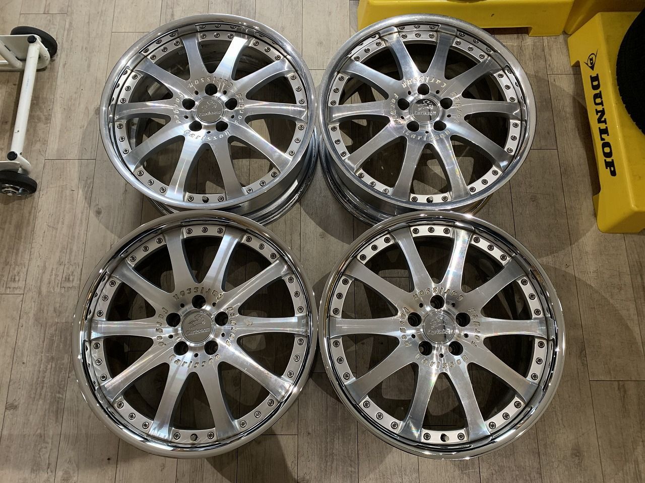 2308059】Carlsson カールソン 2/10 Ultra Light 20インチ 8.5J +40 PCD114.3 5H アルファード  ヴェルファイア フーガ クラウン カムリ スカイライン ハリアー RAV4 ヴァンガード NX RX 等 - メルカリ