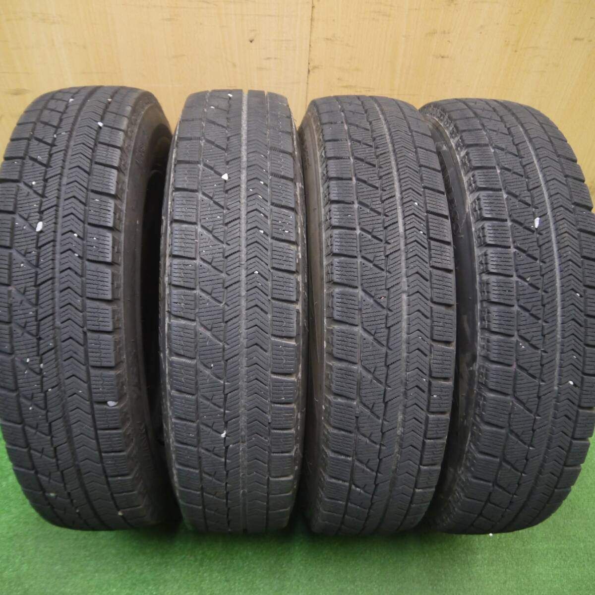 ワゴンR装着 ブリヂストンスタッドレス 145/80R13中古4本セット BRIDGESTONE（ブリヂストン） 中古タイヤ スタッドレスタイヤ ホイール