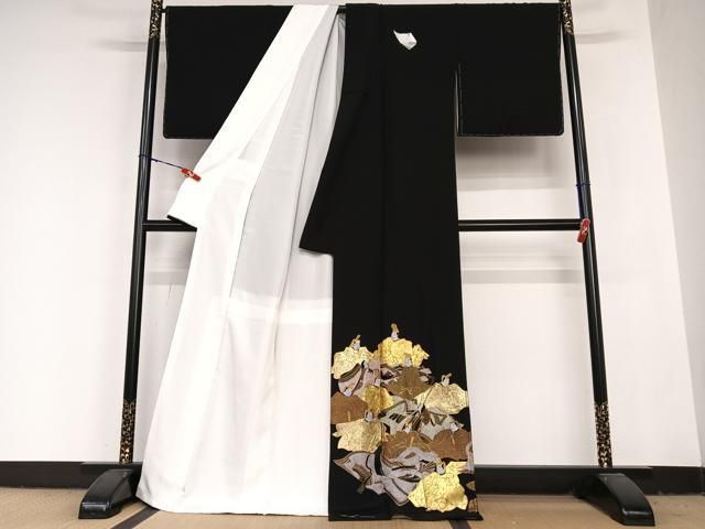 平和屋着物●豪華黒留袖 作家物 駒刺繍 人物文 金彩 さが美扱い 正絹 ♥ AABB6430zg