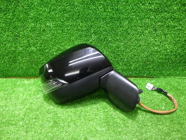 インプレッサ 右ドアミラー GP7 GP D4S 9P スバル 251002060
