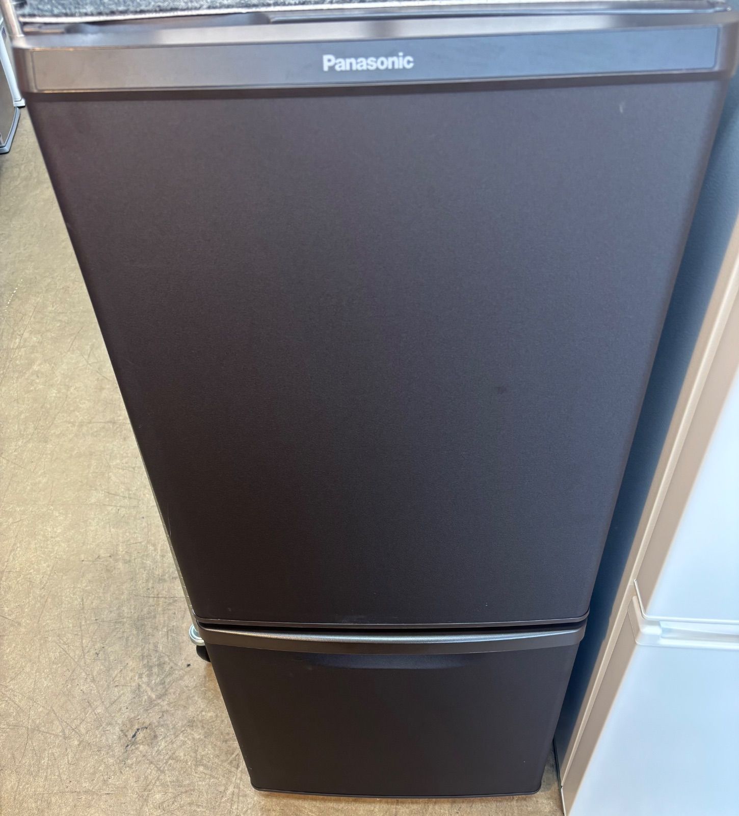 2021年製　冷蔵庫 パナソニックNR-B14DW-D(梱包・発送たのメル便) パナソニック Panasonic 冷蔵庫 パーソナルタイプ 2ドア 右開き
