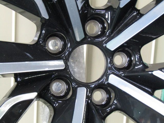 信用のある 1本のみ発送 アウディ 8W系 RS4純正 5ダブルスポークエッジデザイン 要注目！