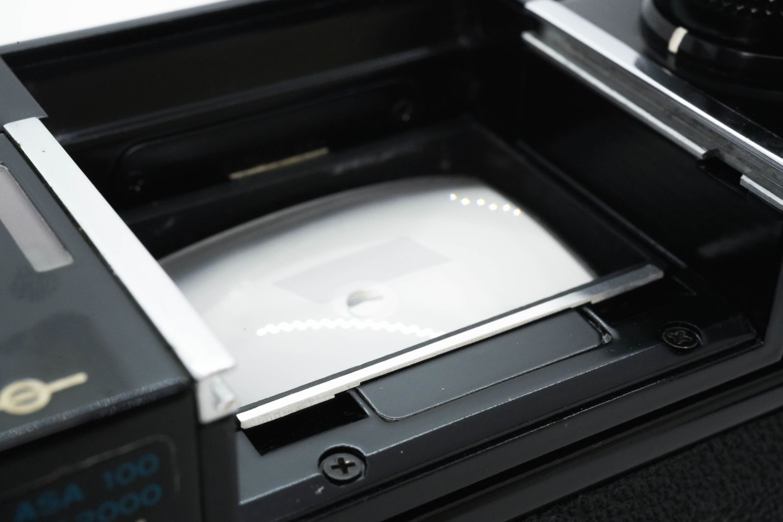 ブラック フィルムカメラ