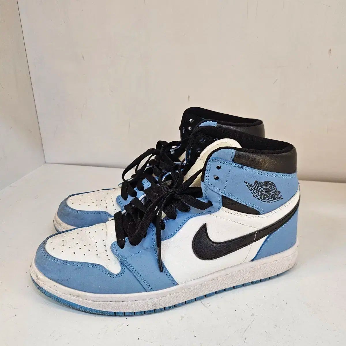 ナイキ エア ジョーダン 1 ハイ UNC ブルー 260
