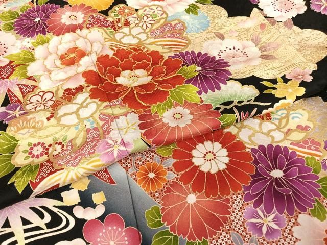 平和屋着物○豪華振袖 駒刺繍 草花文 黒地 金彩 正絹 逸品 AABA1265ph