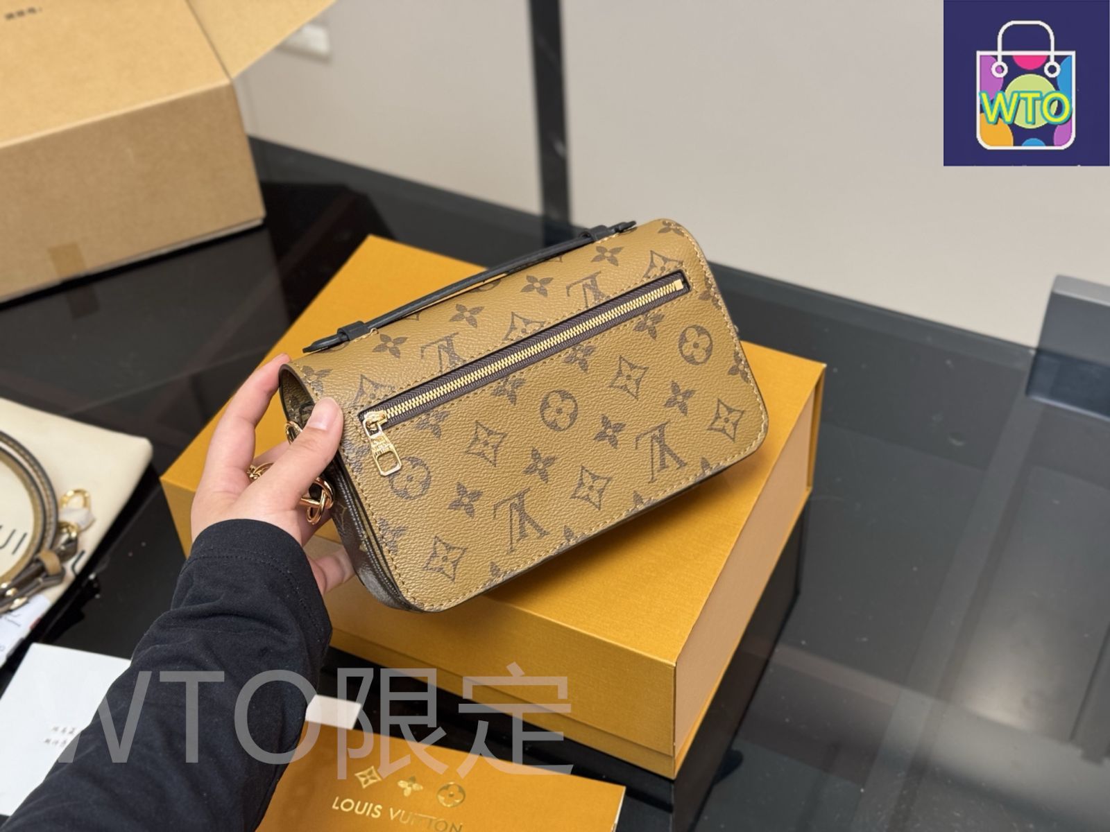 今日特価】LV Monogram Messenger Bag ルイ・ヴィトン