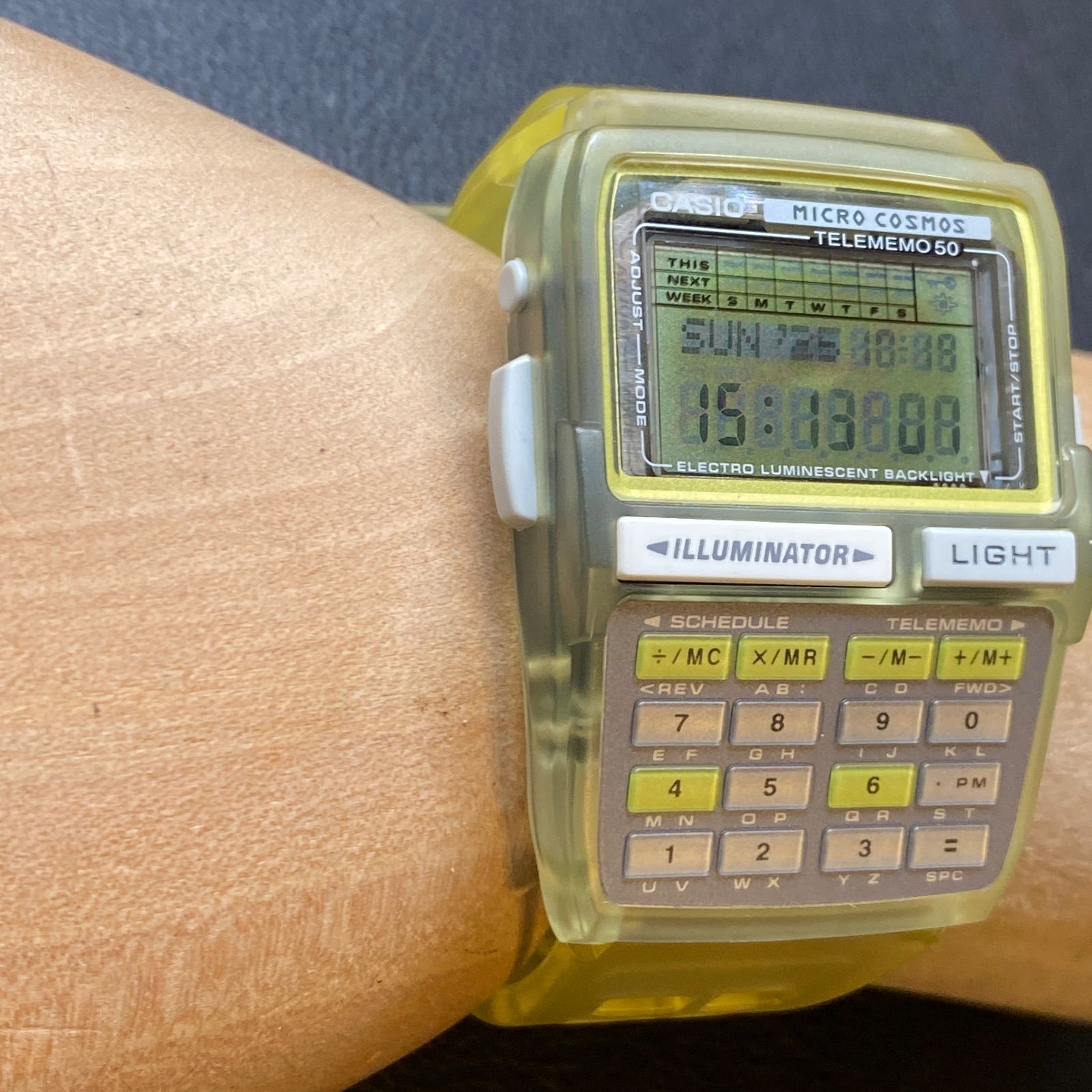 レア 希少 CASIO カシオ DBC-63 データバンク デジタル スケルトン